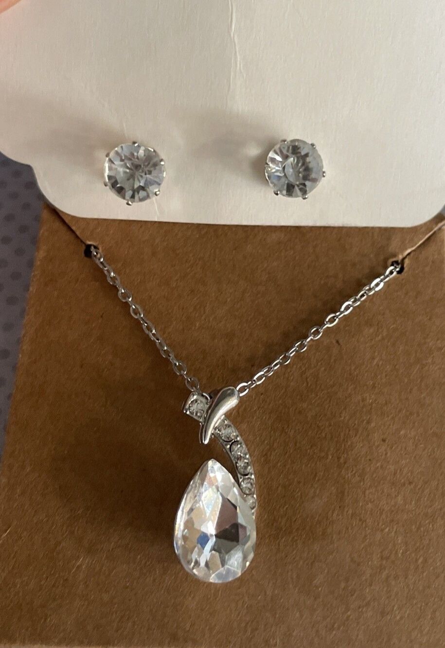 Clear Teardrop Pendant Necklace and Stud Earrings Set Silver Tone Elegant